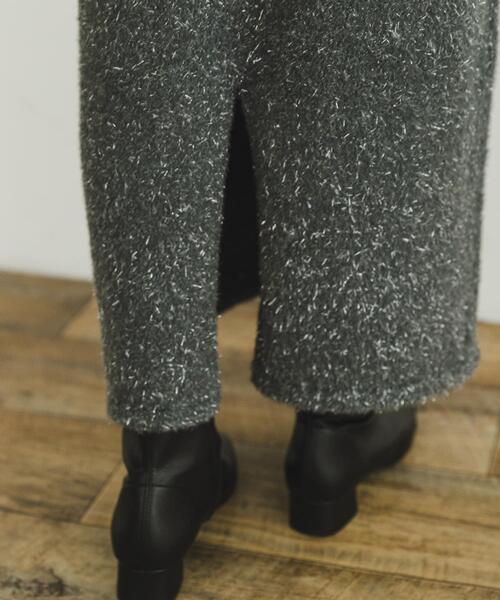 ITEMS URBANRESEARCH（アイテムズ アーバンリサーチ）の「ラメシャギーニットスカート（スカート・レディース・グレー/ブラック・FREE）」の6枚目の写真