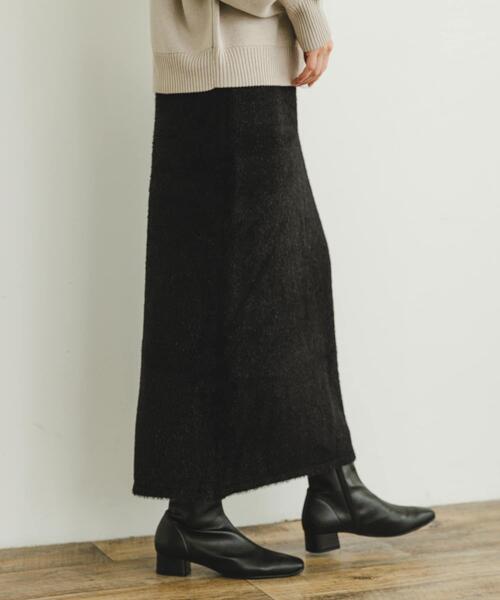 ITEMS URBANRESEARCH（アイテムズ アーバンリサーチ）の「ラメシャギーニットスカート（スカート・レディース・グレー/ブラック・FREE）」の14枚目の写真