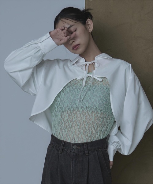 miette(ミエット)の「フロントリボンシャツボレロ(シャツ/ブラウス・レディース・ライトブルー/ブラック/オフホワイト/グレー・FREE)」の18枚目の写真
