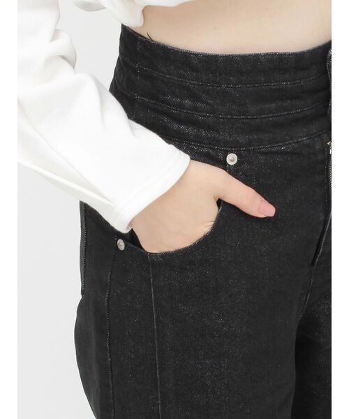 RESEXXY（リゼクシー）の「3連ボタンハイウエストデニムパンツ（デニムパンツ・レディース・インディゴブルー/ブラック・MEDIUM/SMALL）」の15枚目の写真