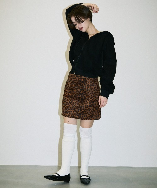 Clum（クルム）の「double zipup short hoodie / ダブルジップアップショート丈パーカー（パーカー・レディース・ブラック/グリーン/ヘザーグレー/ブルー・FREE）」の10枚目の写真