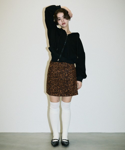 Clum（クルム）の「double zipup short hoodie / ダブルジップアップショート丈パーカー（パーカー・レディース・ブラック/グリーン/ヘザーグレー/ブルー・FREE）」の11枚目の写真