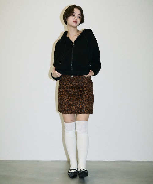 Clum（クルム）の「double zipup short hoodie / ダブルジップアップショート丈パーカー（パーカー・レディース・ブラック/グリーン/ヘザーグレー/ブルー・FREE）」の12枚目の写真