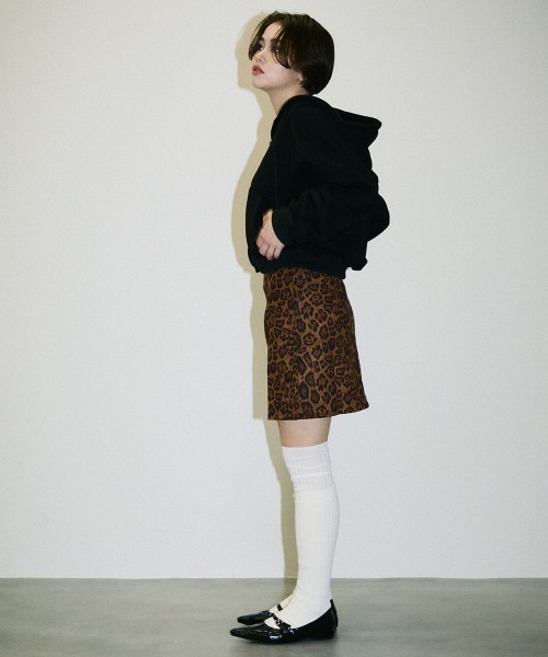 Clum（クルム）の「double zipup short hoodie / ダブルジップアップショート丈パーカー（パーカー・レディース・ブラック/グリーン/ヘザーグレー/ブルー・FREE）」の13枚目の写真