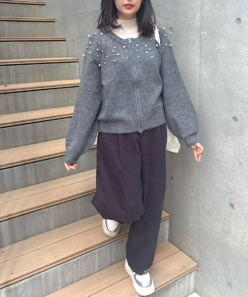 RETRO GIRL（レトロガール）の「ビジューZIPカーデ（カーディガン/ボレロ・レディース・ナチュラル/ライトグレー/ブラック・FREE）」の7枚目の写真