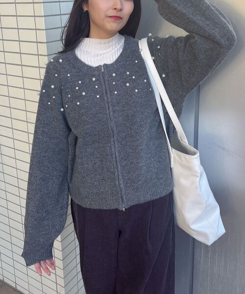 RETRO GIRL（レトロガール）の「ビジューZIPカーデ（カーディガン/ボレロ・レディース・ナチュラル/ライトグレー/ブラック・FREE）」の13枚目の写真