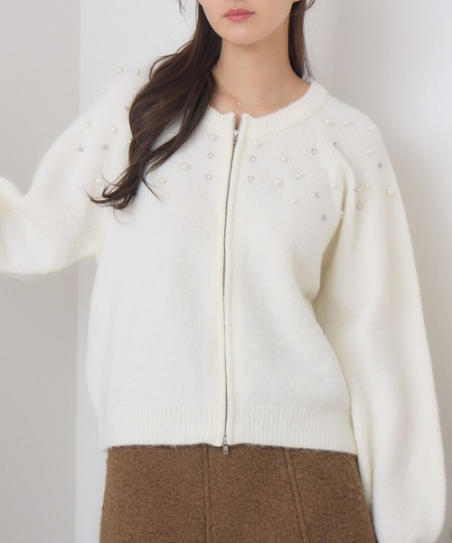 RETRO GIRL（レトロガール）の「ビジューZIPカーデ（カーディガン/ボレロ・レディース・ナチュラル/ライトグレー/ブラック・FREE）」の3枚目の写真