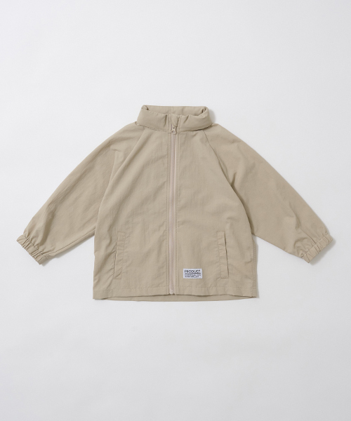 b・ROOM（ビールーム）の「【撥水加工】収納袋付きマウンテンパーカ（マウンテンパーカー・キッズ・ブルー系その他2/ラベンダー/レモンイエロー/ライトピンク/ライトカーキ/パープル/レッド/シルバーグレー/ベージュ/ブラック・110cm/140cm/130cm/120cm/100cm）」の14枚目の写真