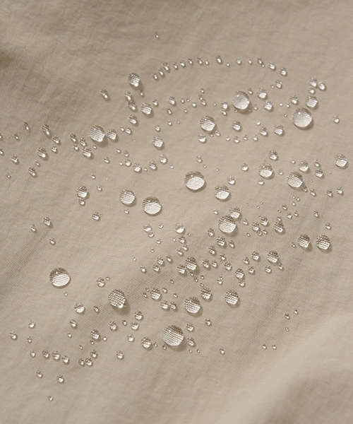 b・ROOM（ビールーム）の「【撥水加工】収納袋付きマウンテンパーカ（マウンテンパーカー・キッズ・ブルー系その他2/ラベンダー/レモンイエロー/ライトピンク/ライトカーキ/パープル/レッド/シルバーグレー/ベージュ/ブラック・110cm/140cm/130cm/120cm/100cm）」の21枚目の写真