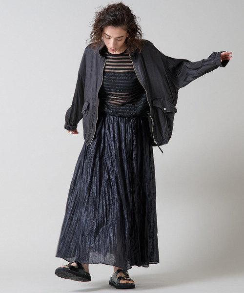 Liesse（リエス）の「サテンジップブルゾン（その他アウター・レディース・チャコールグレー/ベージュ・FREE）」の11枚目の写真