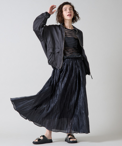 Liesse（リエス）の「サテンジップブルゾン（その他アウター・レディース・チャコールグレー/ベージュ・FREE）」の14枚目の写真