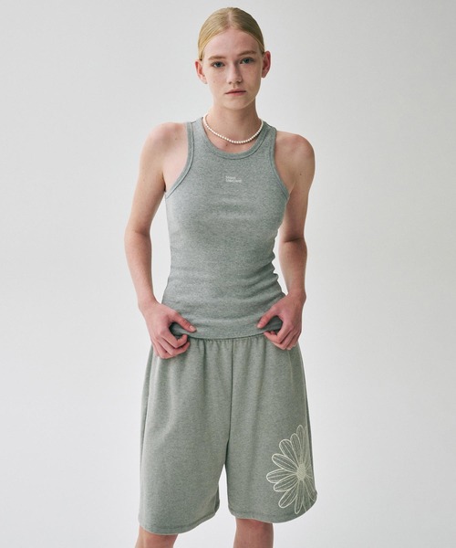 Mardi Mercredi(マルディメクルディ)の「OVERSIZED SWEAT BERMUDA FLOWER / オーバーサイズ スウェット バミューダ フラワー(スウェットパンツ・レディース・オートミール/ブラック/ネイビー/ホワイト×ピンク/グレー・FREE)」の16枚目の写真
