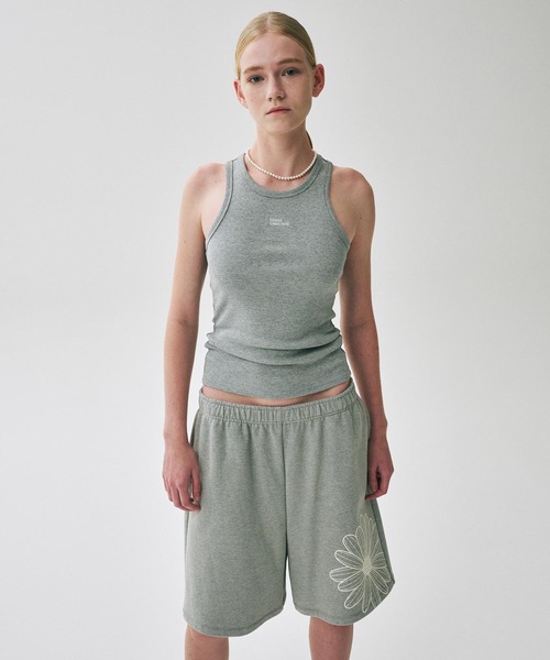 Mardi Mercredi(マルディメクルディ)の「OVERSIZED SWEAT BERMUDA FLOWER / オーバーサイズ スウェット バミューダ フラワー(スウェットパンツ・レディース・オートミール/ブラック/ネイビー/ホワイト×ピンク/グレー・FREE)」の18枚目の写真