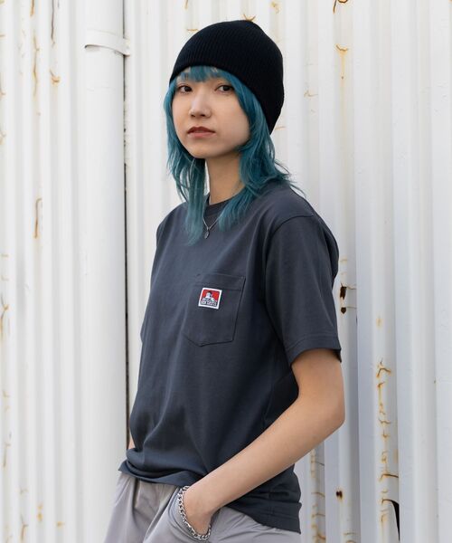 BEN DAVIS（ベンデイビス）の「【BEN DAVIS（ベンデイビス）】BEN'S POCKET TEE(REG) / ポケット 半袖 ワンポイント レギュラーサイズ ヘビーウエイト クルーネック（Tシャツ/カットソー・メンズ・ホワイト/ダークブラウン/チャコール/ネイビー/グレー/アッシュグレー/ダークグリーン/ブラック/ワイン・SMALL/MEDIUM/LARGE/X-LARGE）」の18枚目の写真