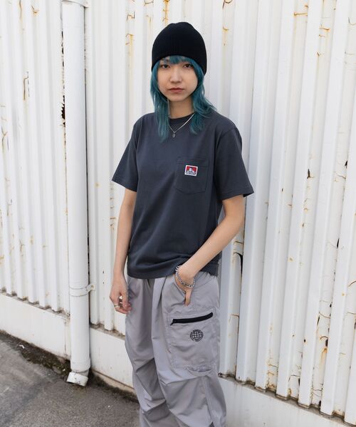 BEN DAVIS（ベンデイビス）の「【BEN DAVIS（ベンデイビス）】BEN'S POCKET TEE(REG) / ポケット 半袖 ワンポイント レギュラーサイズ ヘビーウエイト クルーネック（Tシャツ/カットソー・メンズ・ホワイト/ダークブラウン/チャコール/ネイビー/グレー/アッシュグレー/ダークグリーン/ブラック/ワイン・SMALL/MEDIUM/LARGE/X-LARGE）」の20枚目の写真