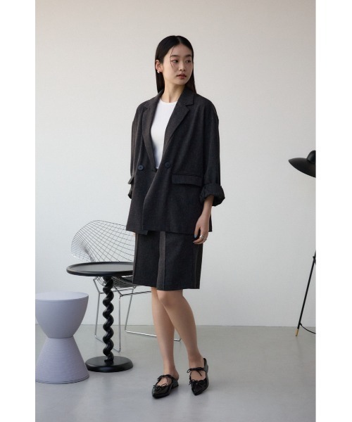 AZUL by moussy（アズールバイマウジー）の「ポリエステルリネンミックスハーフパンツ（スラックス・レディース・ライトブラック/ライトベージュ・SMALL/MEDIUM）」の5枚目の写真