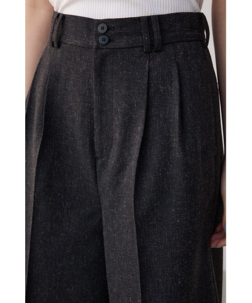AZUL by moussy（アズールバイマウジー）の「ポリエステルリネンミックスハーフパンツ（スラックス・レディース・ライトブラック/ライトベージュ・SMALL/MEDIUM）」の9枚目の写真