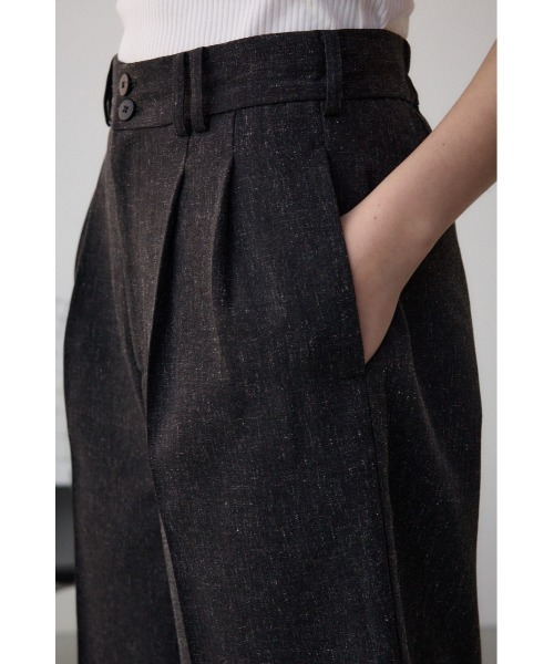 AZUL by moussy（アズールバイマウジー）の「ポリエステルリネンミックスハーフパンツ（スラックス・レディース・ライトブラック/ライトベージュ・SMALL/MEDIUM）」の11枚目の写真