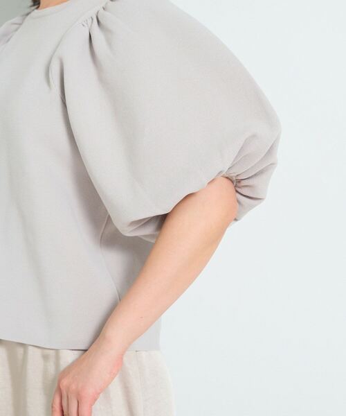 ADIEU TRISTESSE（アデュートリステス）の「COTTON SURF　ミラノリブパフP/O（ニット/セーター・レディース・ブラック/グレイッシュベージュ・FREE）」の14枚目の写真