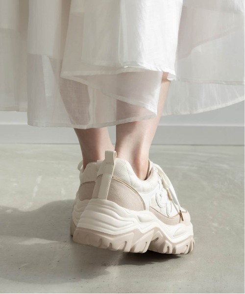 RANDA(ランダ)の「モノグラムボリュームソールスニーカー(スニーカー・レディース・アイボリー/ブラック/グレー・L/M/S/LL)」の7枚目の写真