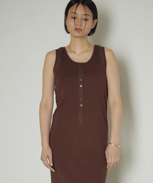 earthy（アーシー）の「リブタンクロングワンピース（ワンピース・レディース・ブラック/ブルー/ホワイト/ブラウン・SMALL/MEDIUM）」の3枚目の写真