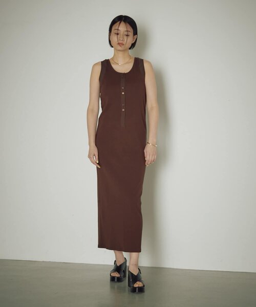 earthy（アーシー）の「リブタンクロングワンピース（ワンピース・レディース・ブラック/ブルー/ホワイト/ブラウン・SMALL/MEDIUM）」の7枚目の写真
