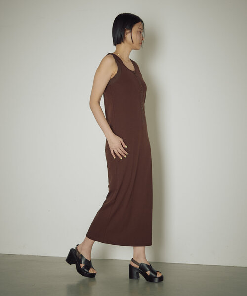 earthy（アーシー）の「リブタンクロングワンピース（ワンピース・レディース・ブラック/ブルー/ホワイト/ブラウン・SMALL/MEDIUM）」の9枚目の写真