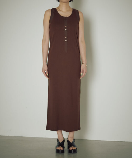 earthy（アーシー）の「リブタンクロングワンピース（ワンピース・レディース・ブラック/ブルー/ホワイト/ブラウン・SMALL/MEDIUM）」の11枚目の写真