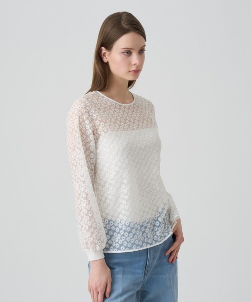 ANAYI(アナイ)の「フラワー刺繍クルー プルオーバー(Tシャツ/カットソー・レディース・ホワイト/ブラック・36/38)」の7枚目の写真