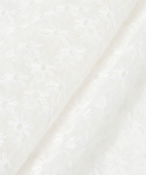 ANAYI(アナイ)の「フラワー刺繍クルー プルオーバー(Tシャツ/カットソー・レディース・ホワイト/ブラック・36/38)」の21枚目の写真