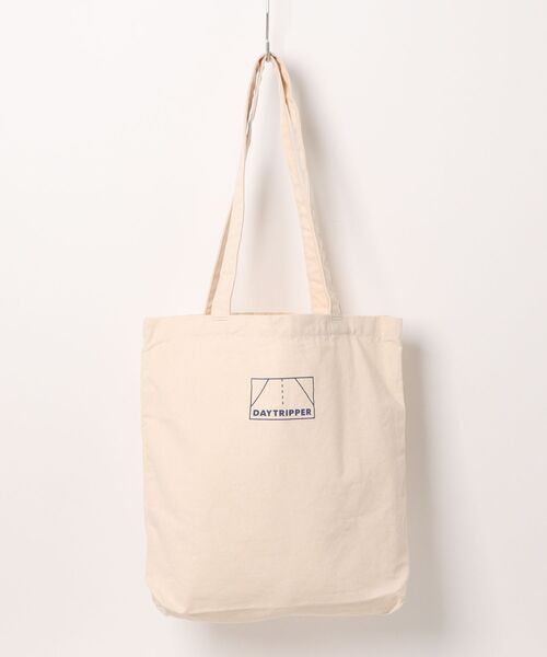 DAYTRIPPER(デイトリッパー)の「気軽に使える定番トート【DAYTRIPPER】COTTON LOGO TOTE(トートバッグ・レディース・ナチュラル・ONE SIZE)」の1枚目の写真