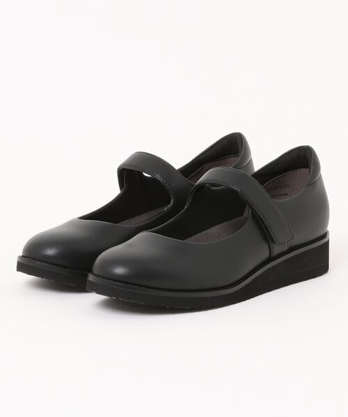 UnReef(アンリーフ)の「甲ストラップウェッジパンプス(パンプス・レディース・ブラック・22.5cm/23.5cm/24.5cm/23.0cm/24.0cm)」の1枚目の写真