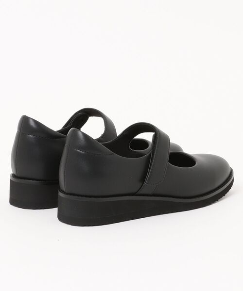 UnReef(アンリーフ)の「甲ストラップウェッジパンプス(パンプス・レディース・ブラック・22.5cm/23.5cm/24.5cm/23.0cm/24.0cm)」の2枚目の写真