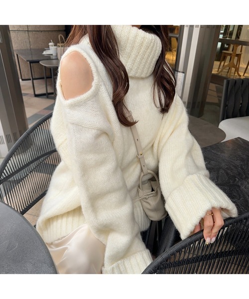 Ogue.（オグ）の「[ Ogue. ] インナー付き / turtleneck fluffy azato knit （タートルネックあざとニット）（ニット/セーター・レディース・ホワイト/ベビーピンク・FREE）」の6枚目の写真
