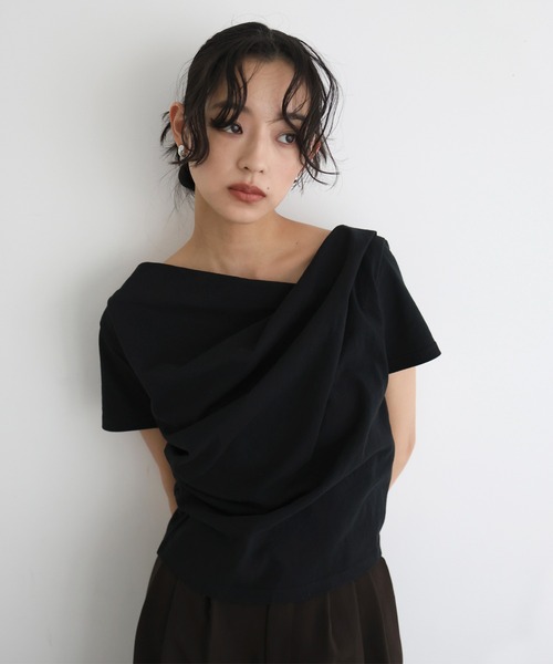hellam（へラム）の「ドレープデザイン半袖Tシャツ（Tシャツ/カットソー・レディース・ブラック/オフホワイト/オートミール・FREE）」の17枚目の写真