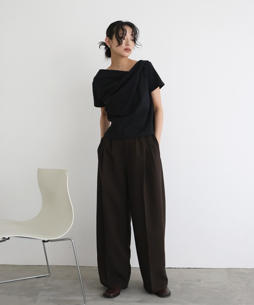 hellam（へラム）の「ドレープデザイン半袖Tシャツ（Tシャツ/カットソー・レディース・ブラック/オフホワイト/オートミール・FREE）」の22枚目の写真