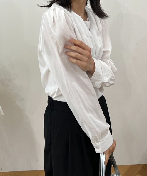 mebole(メボレ)の「ノーカラーシアーブラウス(シャツ/ブラウス・レディース・ピンク/グリーン/ホワイト・FREE)」の12枚目の写真