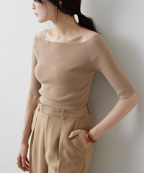 THE PAUSE(ザ ポーズ)の「【THE PAUSE】オフショルハーフスリーブプルオーバー(ニット/セーター・レディース・レッド/ベージュ/ブラック/チャコールグレー・FREE)」の7枚目の写真