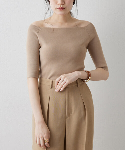 THE PAUSE(ザ ポーズ)の「【THE PAUSE】オフショルハーフスリーブプルオーバー(ニット/セーター・レディース・レッド/ベージュ/ブラック/チャコールグレー・FREE)」の4枚目の写真