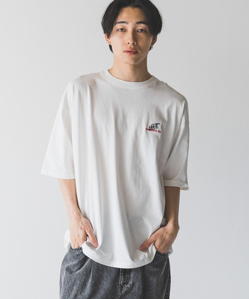 LOWRYS FARM（ローリーズファーム）の「アソートプリントＳＳ　 452342（Tシャツ/カットソー・メンズ・イエロー/ホワイト/ブラック/ネイビー/アイボリー・LARGE/MEDIUM）」の2枚目の写真