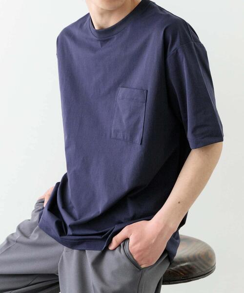 ITEMS URBANRESEARCH（アイテムズ アーバンリサーチ）の「接触冷感ハイストレッチTシャツ（シャツ/ブラウス・メンズ・チャコールグレー/ブラック/ホワイト/ネイビー・MEDIUM/LARGE）」の19枚目の写真