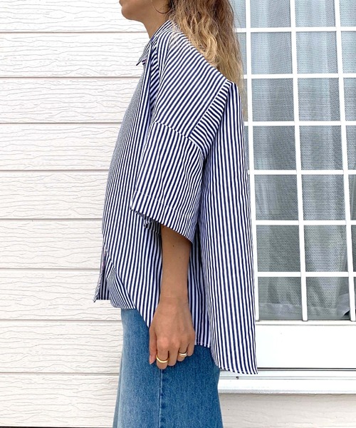 Q（キュー）の「フロント刺繍バイカラーシャツ（シャツ/ブラウス・レディース・ピンク系/ネイビー系・MEDIUM）」の3枚目の写真