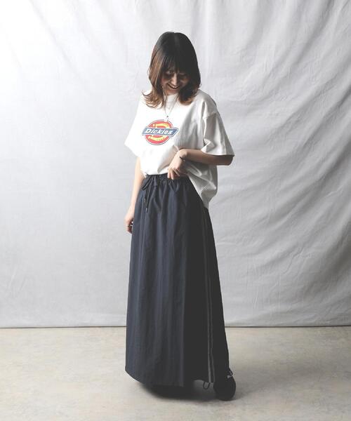 Right-on(ライトオン)の「Dickies(ディッキーズ)【レディース】アイコンロゴクロップドTシャツ(Tシャツ/カットソー・レディース・ブラック/オフホワイト・M/L)」の14枚目の写真