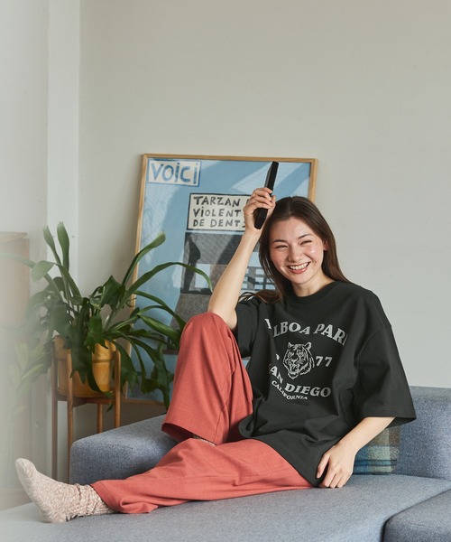 THE CRAFT CREW PRODUCTS(ザクラフトクループロダクツ)の「アニマルグラフィック刺繍 ヘビーウェイトファンクショナルファブリック ビッグシルエット クルーネック半袖Tシャツ / 抗菌・防臭【THE CRAFT CREW PRODUCTS】(Tシャツ/カットソー・レディース・スミクロ/ブラック系/グレイッシュベージュ/ホワイト系/オフホワイト・S/M/L)」の22枚目の写真
