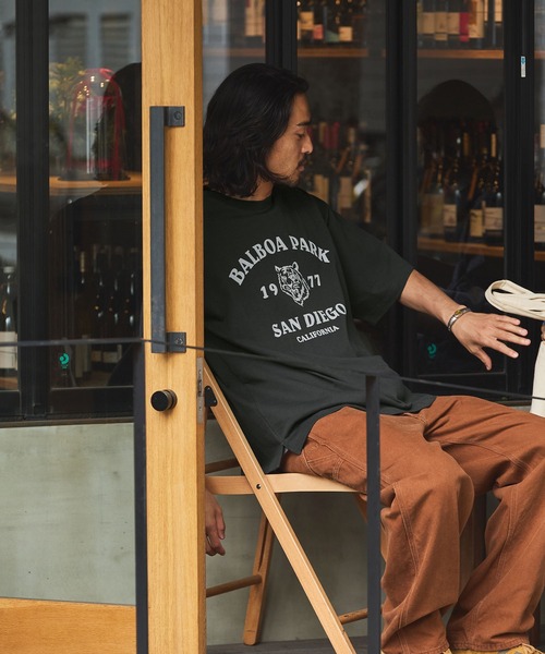 [A|X] コットンマルチロゴグラフィッククルーネックTシャツ WAAC X JONES】MEN クルーネックTシャツ ライトブルー