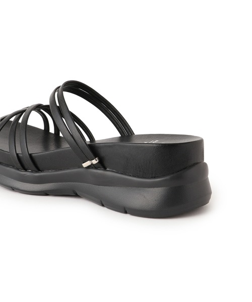 ROPE' PICNIC（ロペピクニック）の「クロスストリングスライド＆バックスリングサンダル（サンダル・レディース・ブラウン/ブラック/シルバー・M/L）」の7枚目の写真