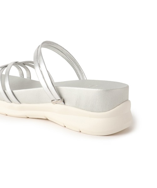 ROPE' PICNIC（ロペピクニック）の「クロスストリングスライド＆バックスリングサンダル（サンダル・レディース・ブラウン/ブラック/シルバー・M/L）」の13枚目の写真