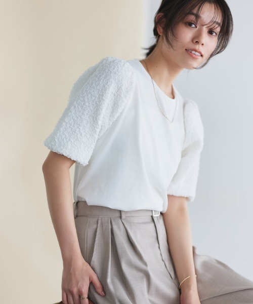 Pierrot(ピエロ)の「ジャカードスリーブTシャツ(Tシャツ/カットソー・レディース・ブラック/オフホワイト/ブルー・M/L)」の4枚目の写真