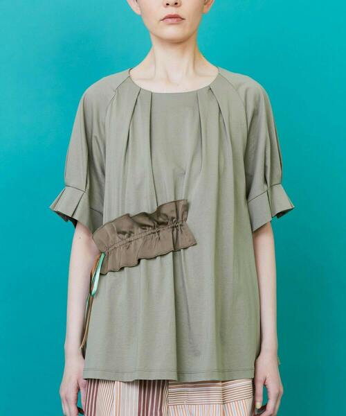 FRAPBOIS(フラボア)の「リボンカット カットソー(Tシャツ/カットソー・レディース・ブラック/カーキ・1)」の7枚目の写真