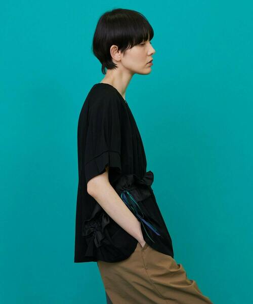 FRAPBOIS(フラボア)の「リボンカット カットソー(Tシャツ/カットソー・レディース・ブラック/カーキ・1)」の11枚目の写真